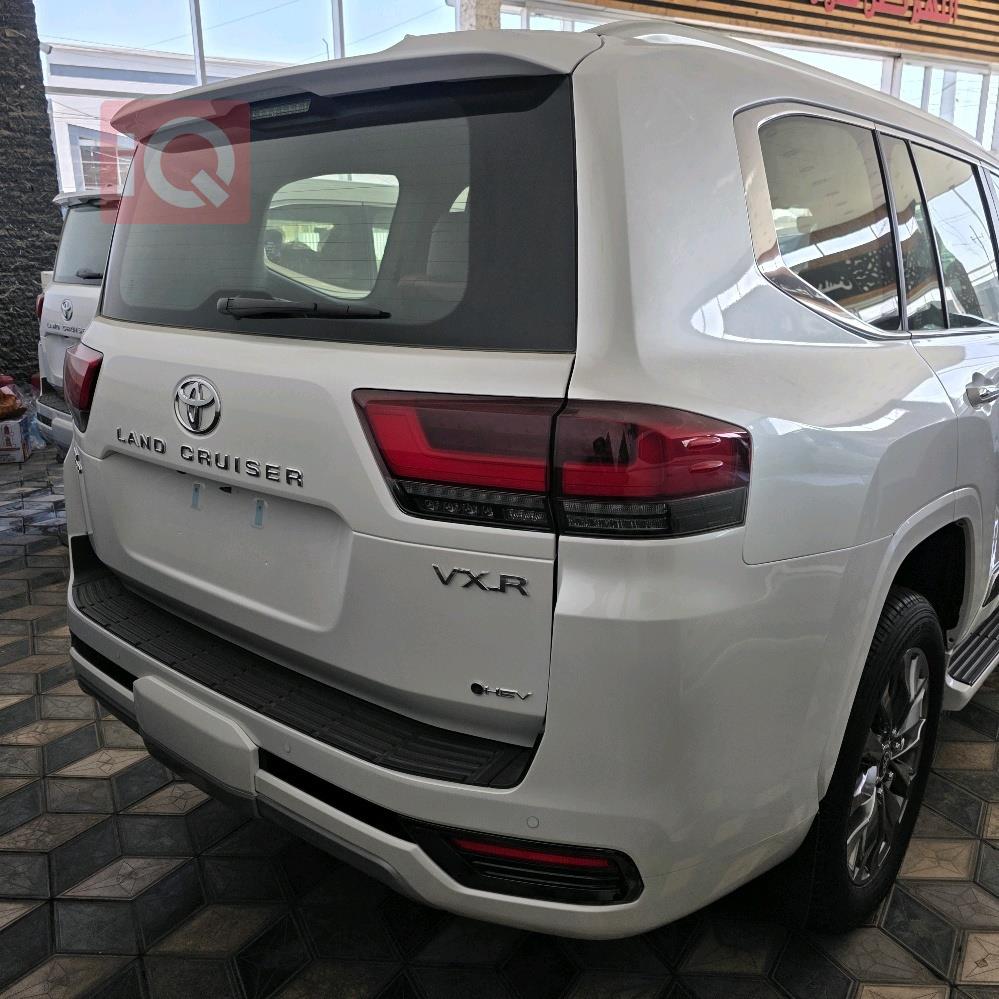 تويوتا لاندكروزر